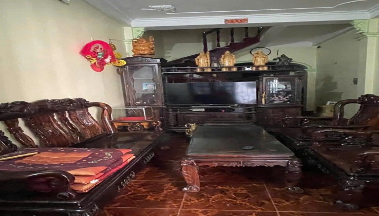 Cho thuê nhà Phố Vương Thừa Vũ, 4 tầng, 50m2, 3 ngủ, 3 WC, 12 Triệu/th